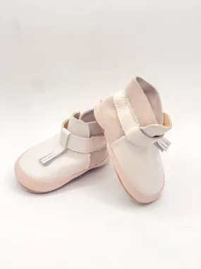Pretty Brave snow boots (0-6m)